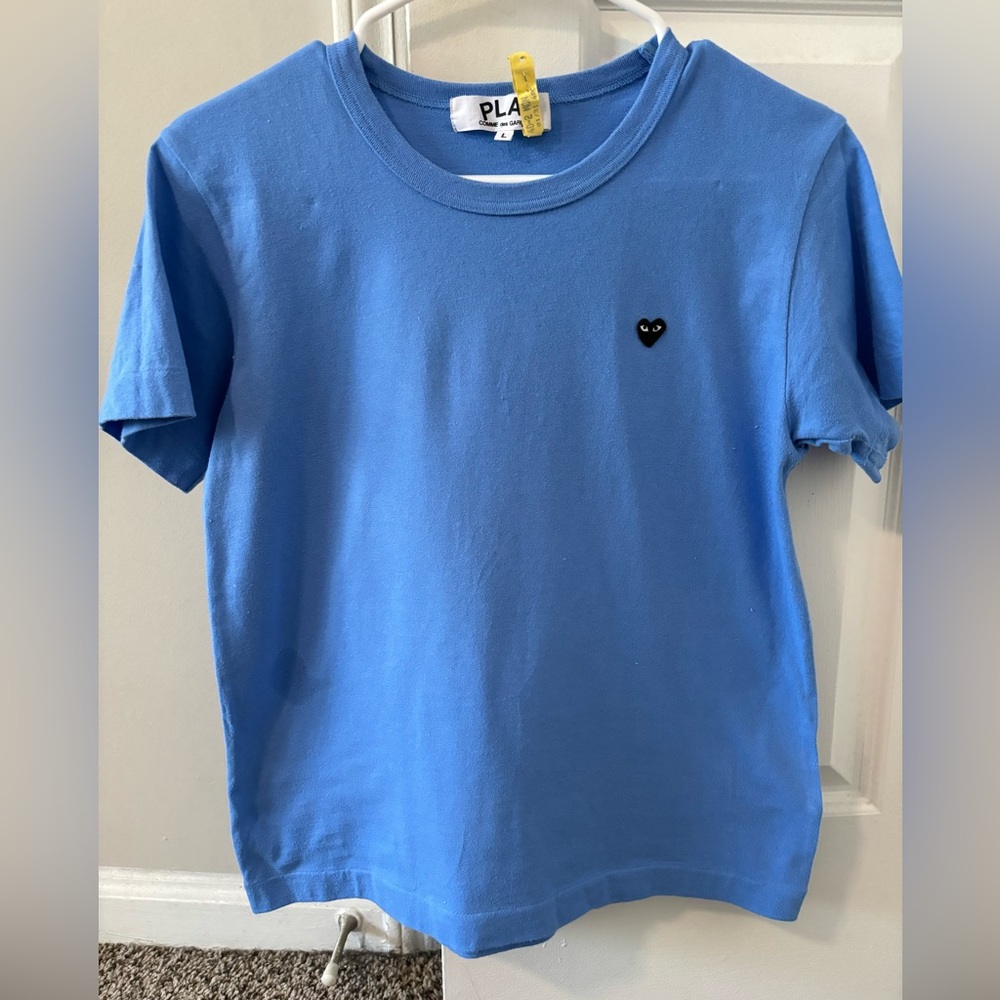 Play tshirt